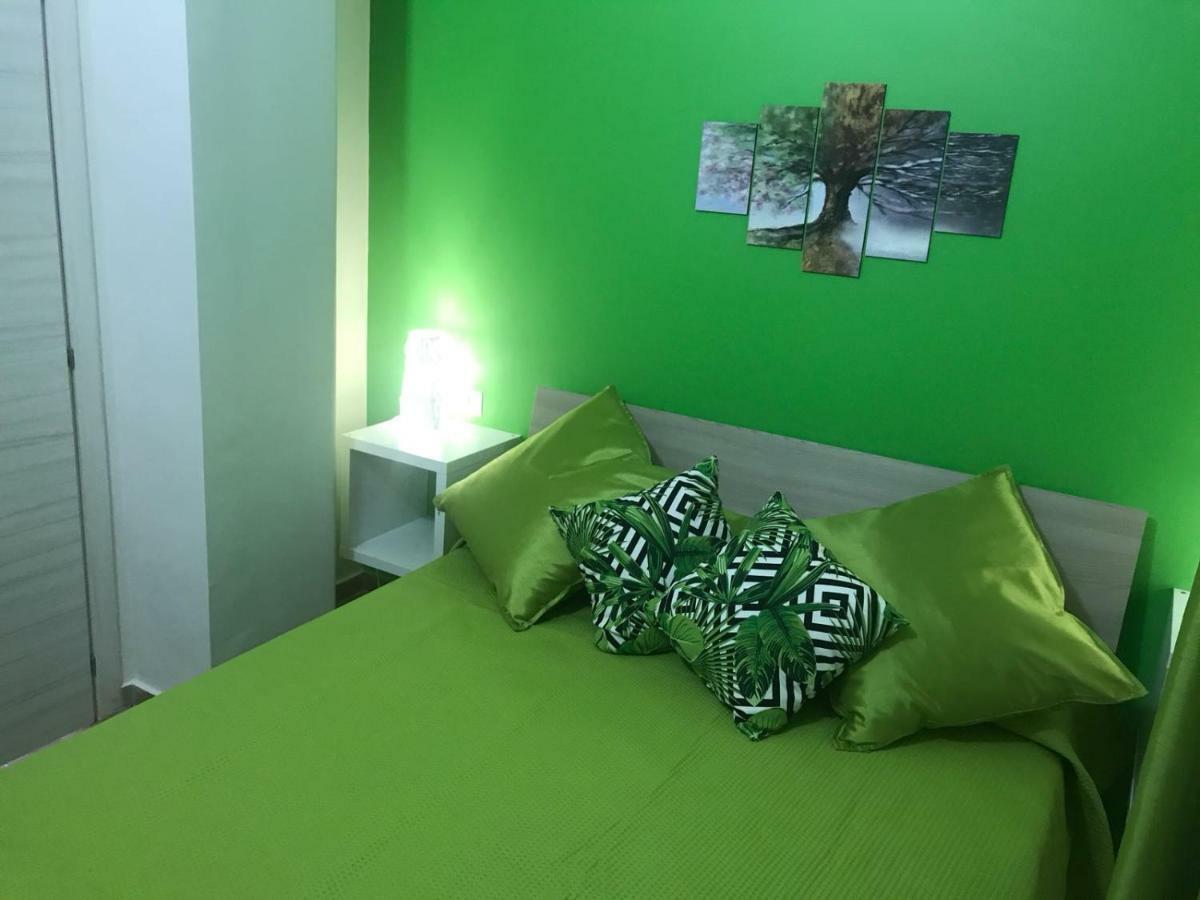 Holiday In Home | Le Ciminiere Catania Bagian luar foto