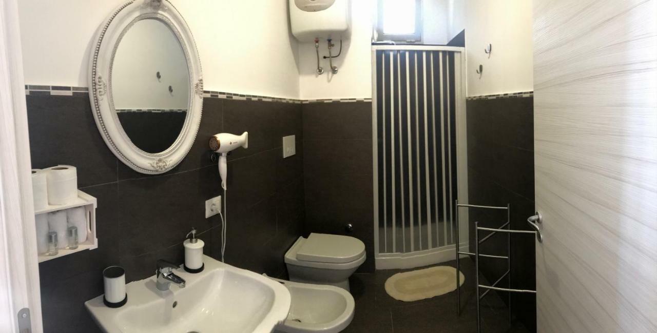 Holiday In Home | Le Ciminiere Catania Bagian luar foto